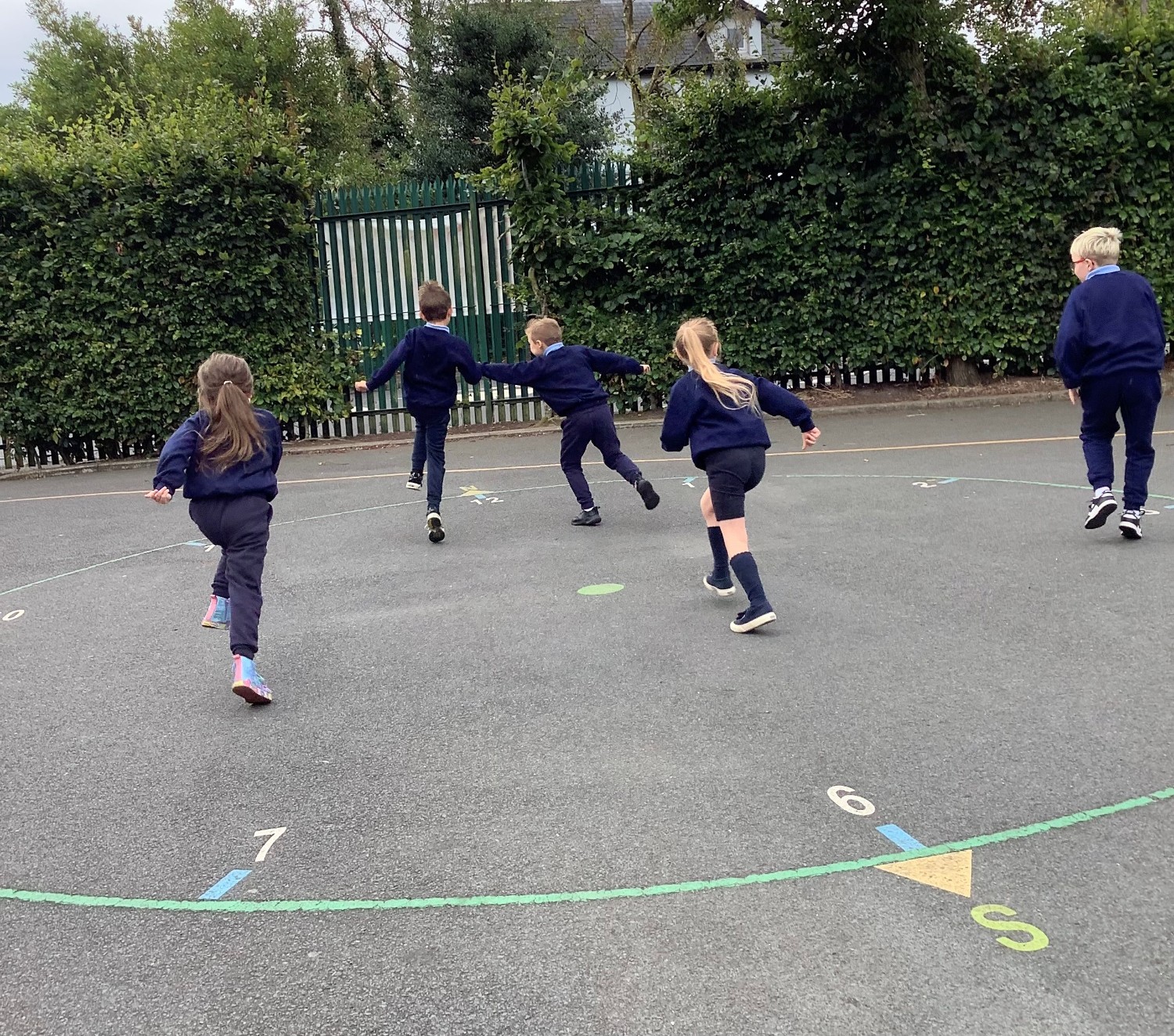 Developing mathematics skills in the outdoor environment